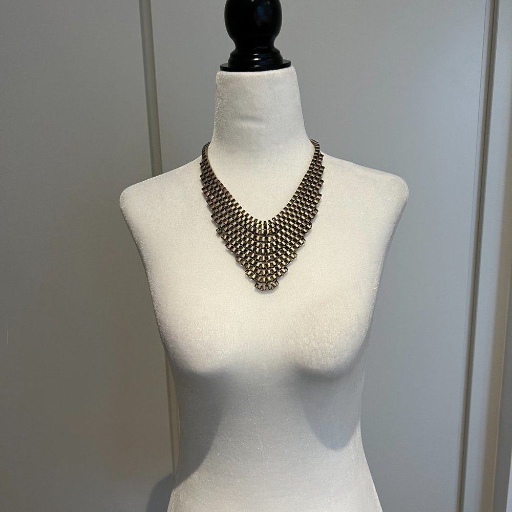 Chain-Linked Hoop Necklace